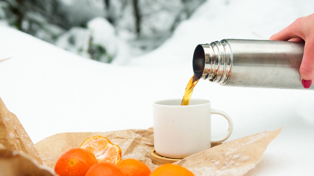 Why Tumbler Brands Keep Losing the Second Order: The Reorder Gap Nobody Talks About in Drinkware Wholesale